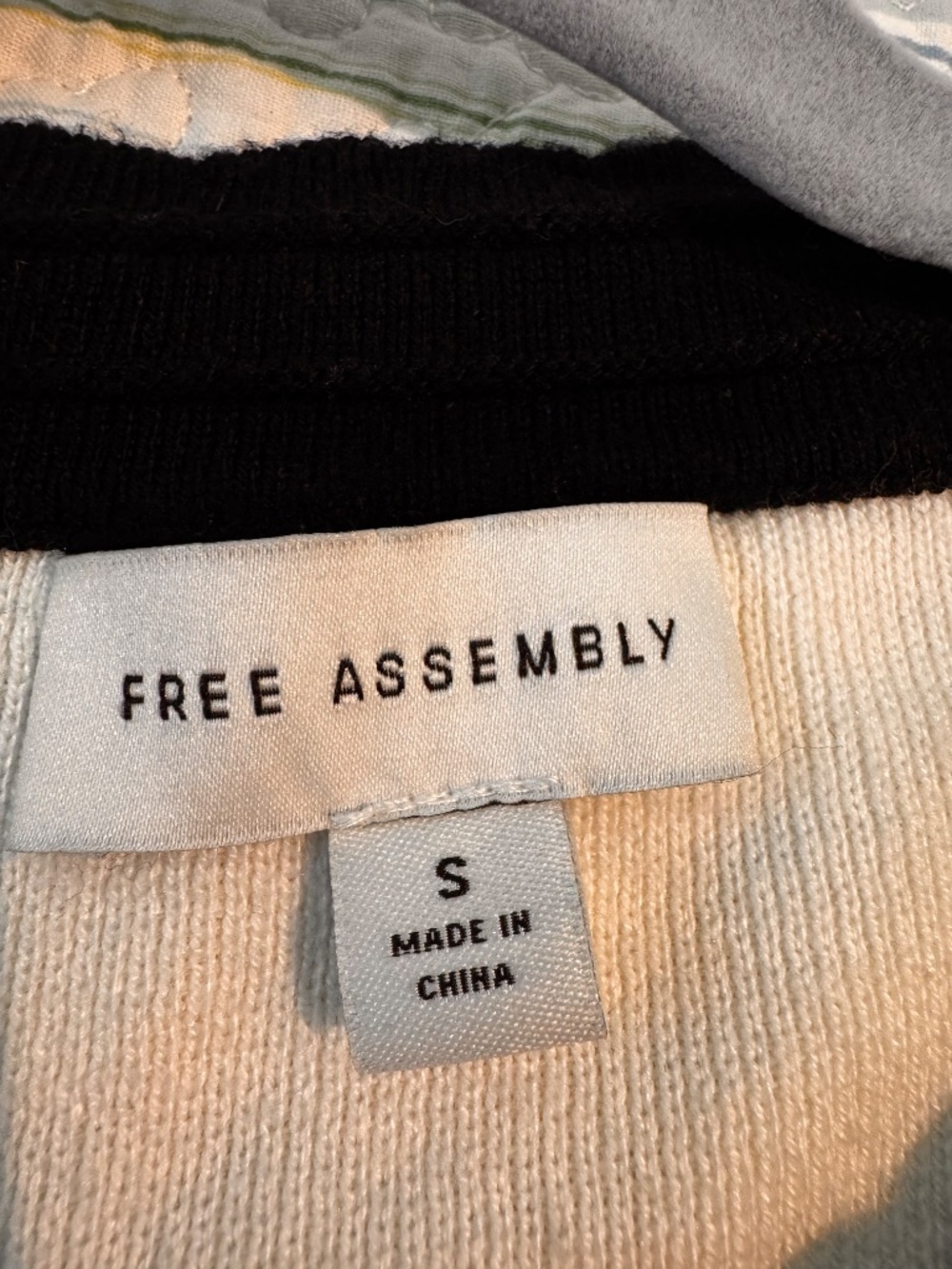 Free Assembly Cardigan - Picture 2 of 2